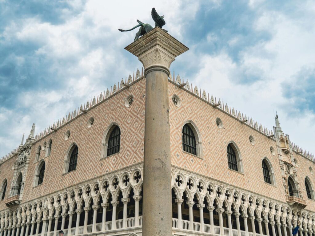 Dogenpalast Venedig